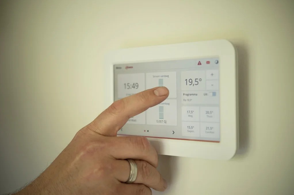 Sensores Inteligentes para Controlar Temperatura y Humedad en Casa