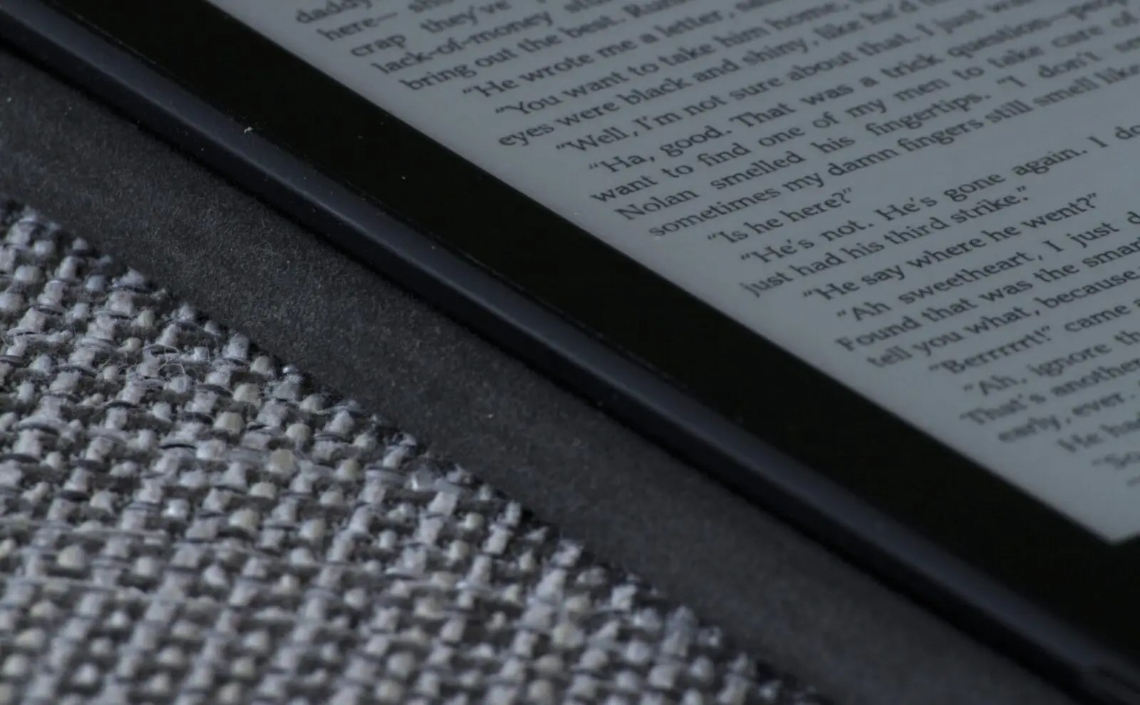 ¿Qué lector de libros electrónicos comprar para leer más cómodo y sin cansar la vista (calidad precio)?